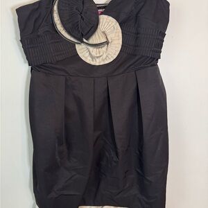 Elegant Black Strapless Dress